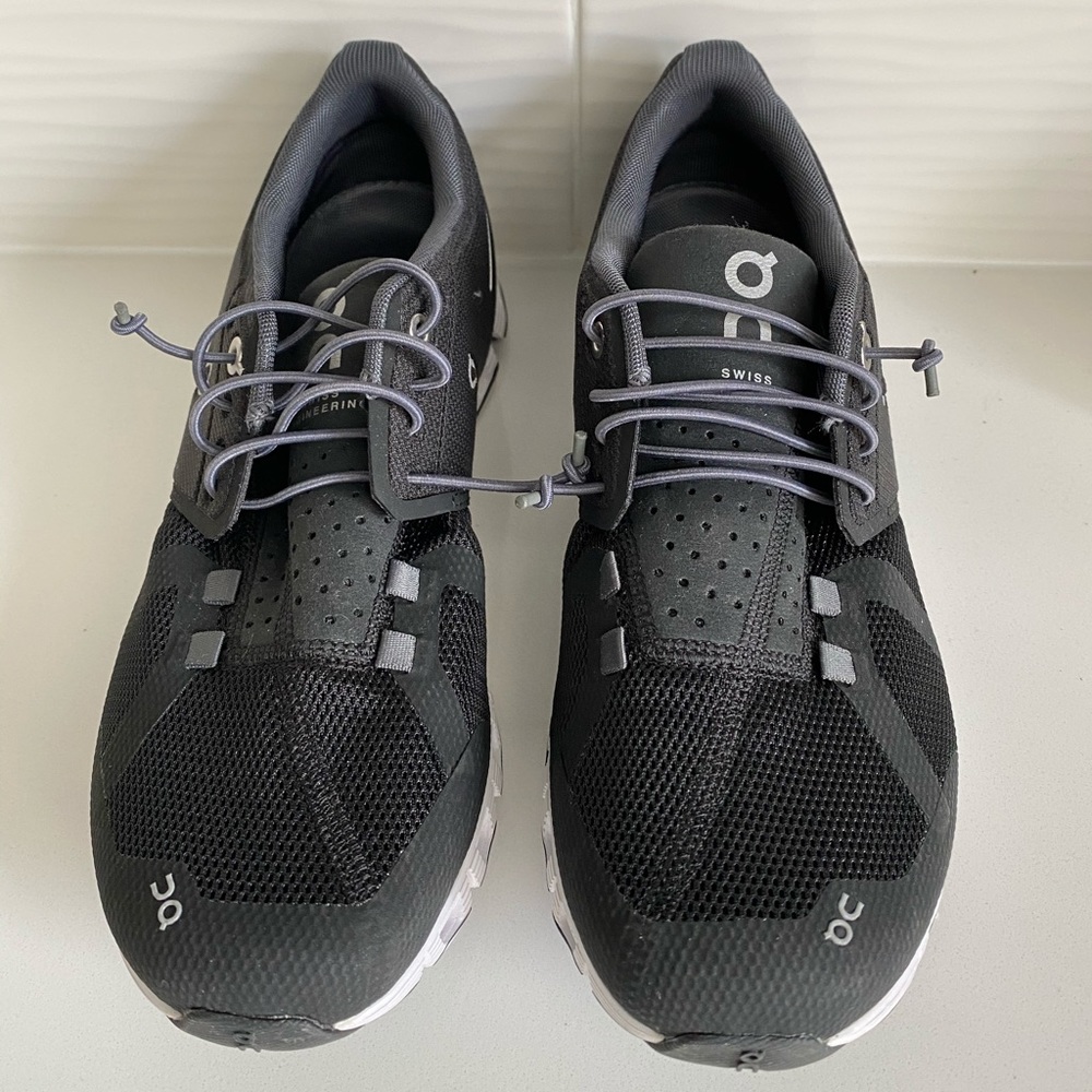On Running Brand new never worn shoe